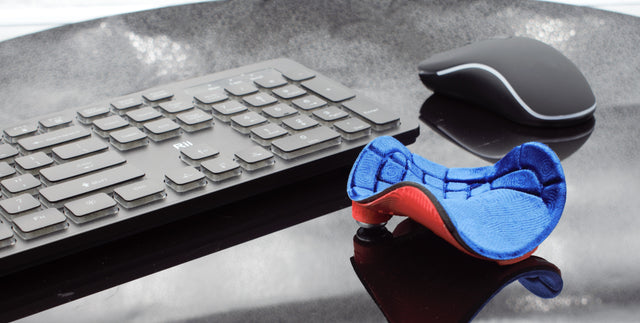Computer Mouse Support The Mouse Cradle, the most comfortable hand/wrist rest for computers